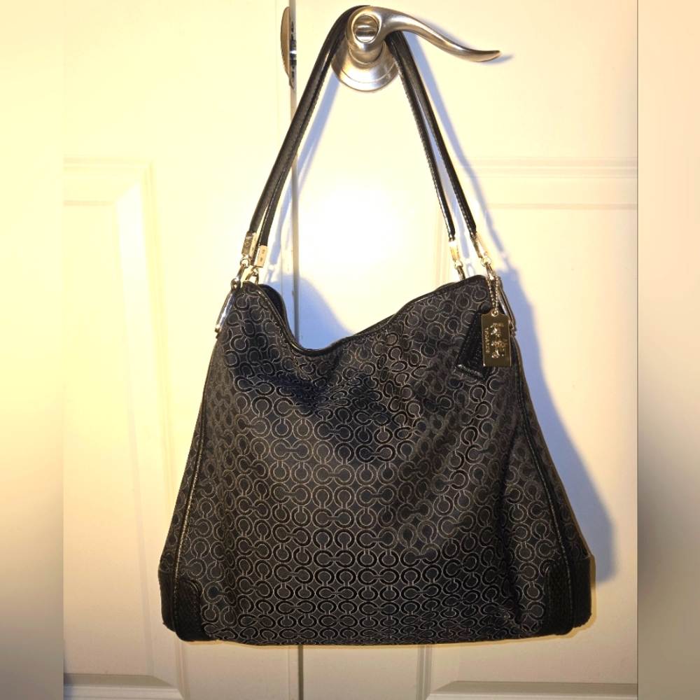 BEAUTIFUL PHEOBE COACH BAG WITH LEATHER STRAPS & EMBOSSED SNAKESKIN CORNERS